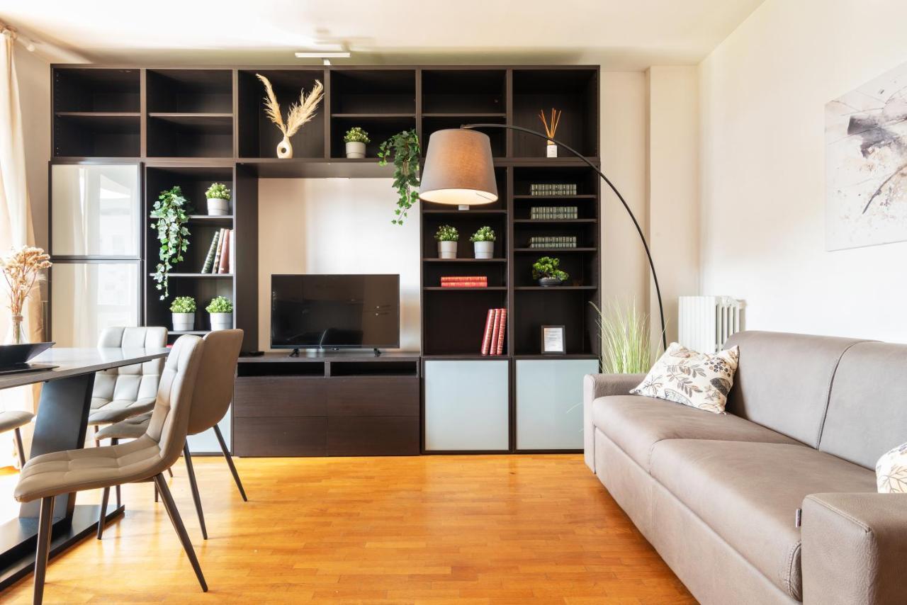 מילאנו Tortona-Design District, Splendido Appartamento Con Garage Privato מראה חיצוני תמונה