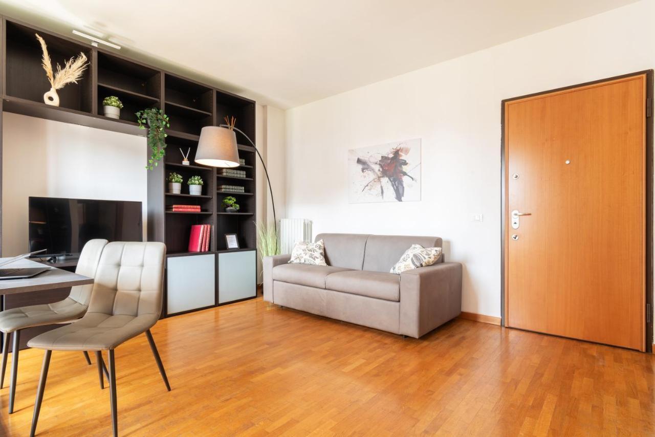 מילאנו Tortona-Design District, Splendido Appartamento Con Garage Privato מראה חיצוני תמונה